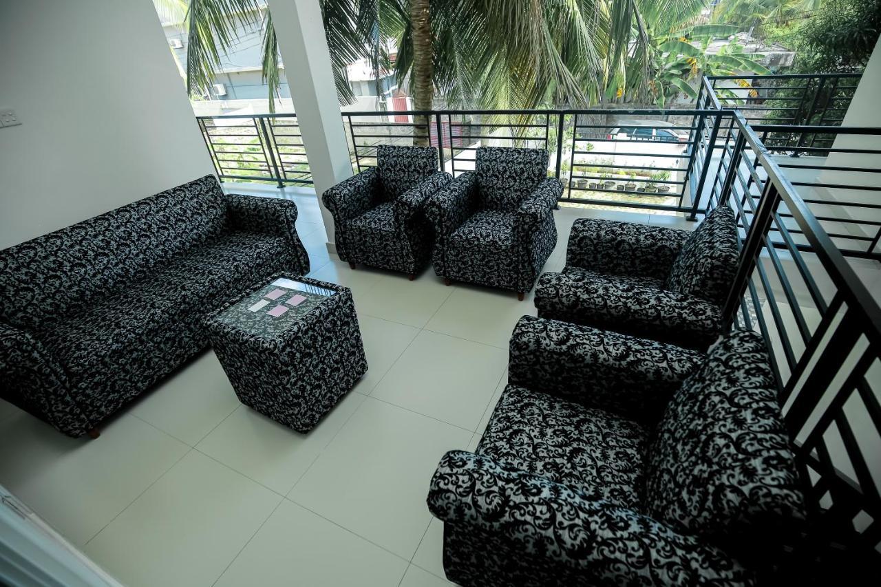 Roabaa Guesthouse Batticaloa Exterior photo